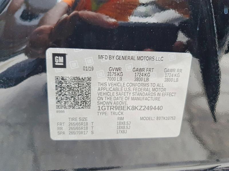 48497706 :رقم المزاد ، 1GTR9BEK8KZ249440 vin ، 2019 Gmc Sierra مزاد بيع