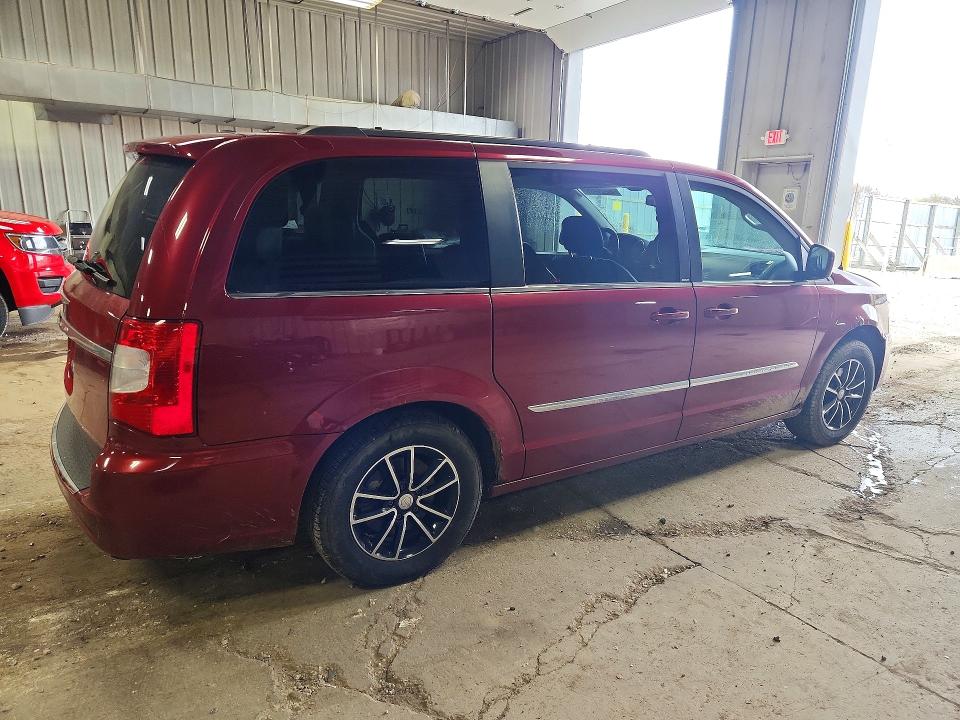 49926996 :رقم المزاد ، 2C4RC1BG6DR775123 vin ، 2013 Chrysler Town & Country مزاد بيع