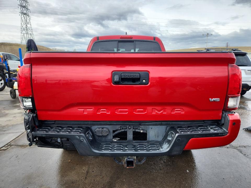 Продажа на аукционе авто 2018 Toyota Tacoma, vin: 5TFSZ5AN2JX165076, номер лота: 48107406