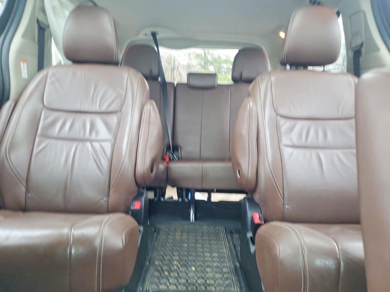 49647946 :رقم المزاد ، 5TDDZ3DC0HS167190 vin ، 2017 Toyota Sienna مزاد بيع