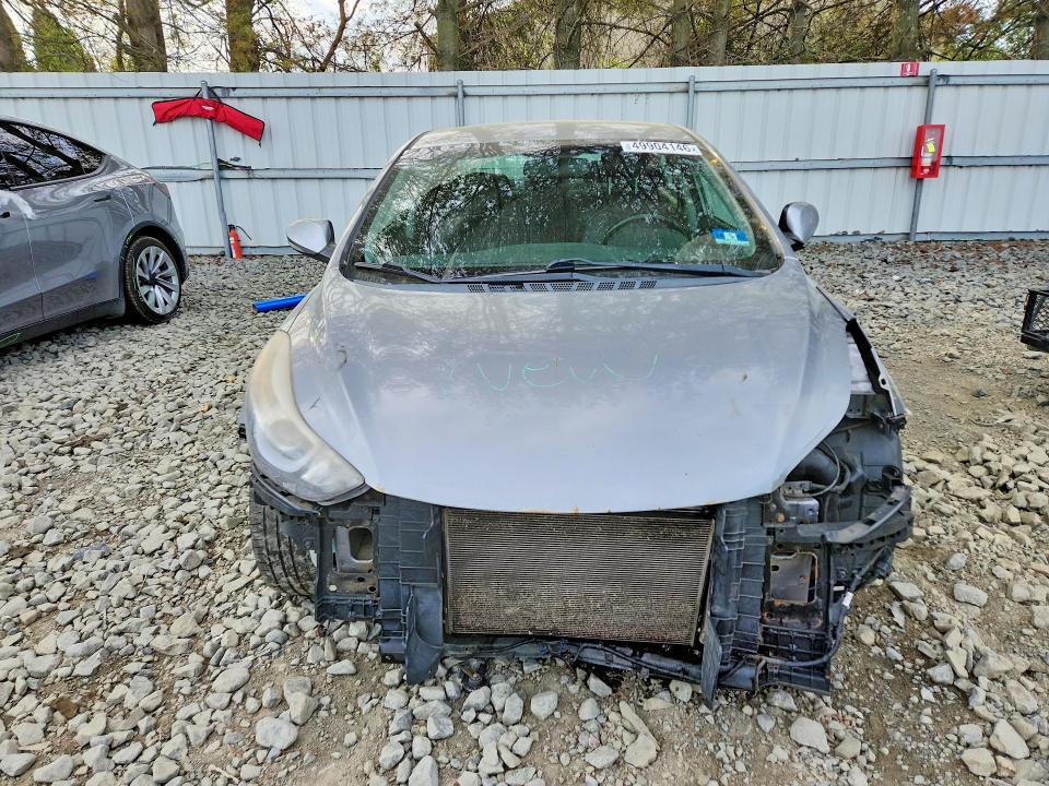 49904146 :رقم المزاد ، KMHDH4AE7FU326368 vin ، 2015 Hyundai Elantra مزاد بيع