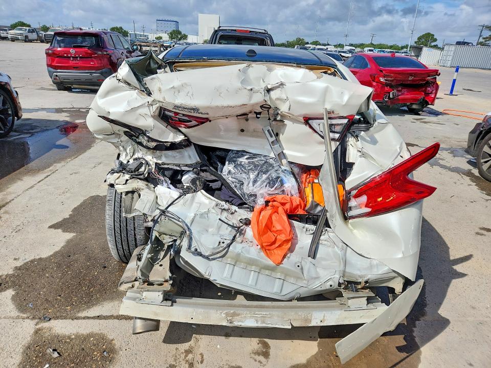 51081086 :رقم المزاد ، 1N4AA6AP6HC427277 vin ، 2017 Nissan Maxima مزاد بيع