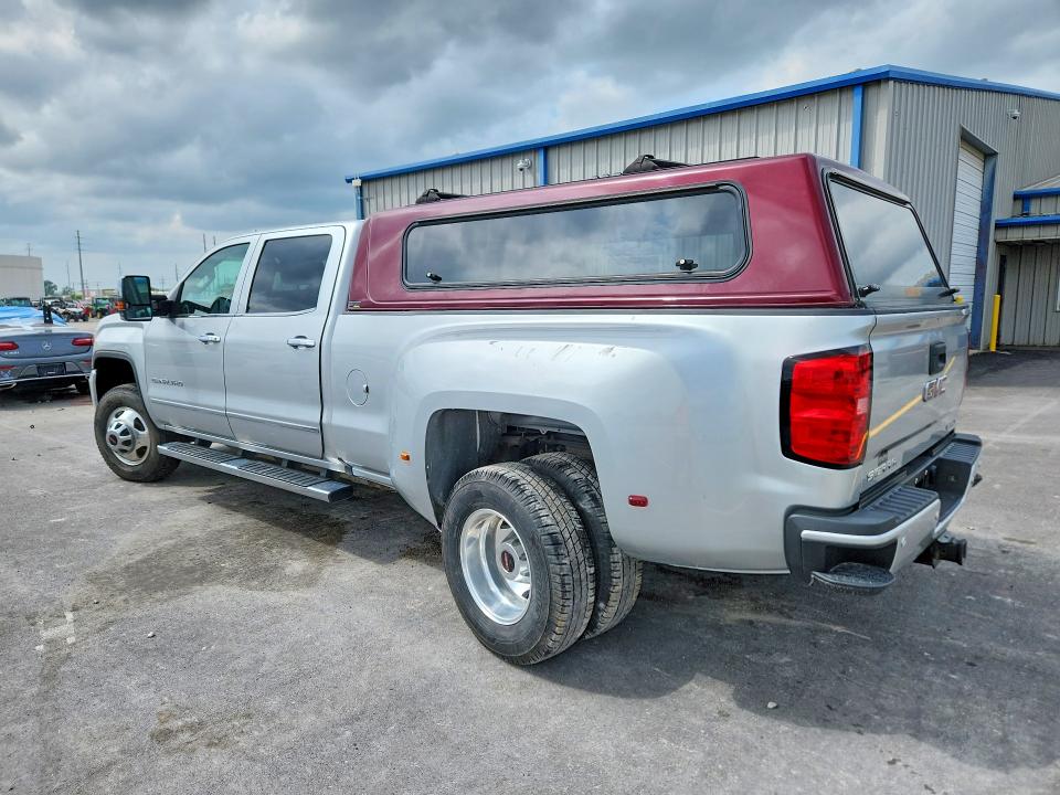49717216 :رقم المزاد ، 1GT42YEY1JF103788 vin ، 2018 Gmc Sierra مزاد بيع
