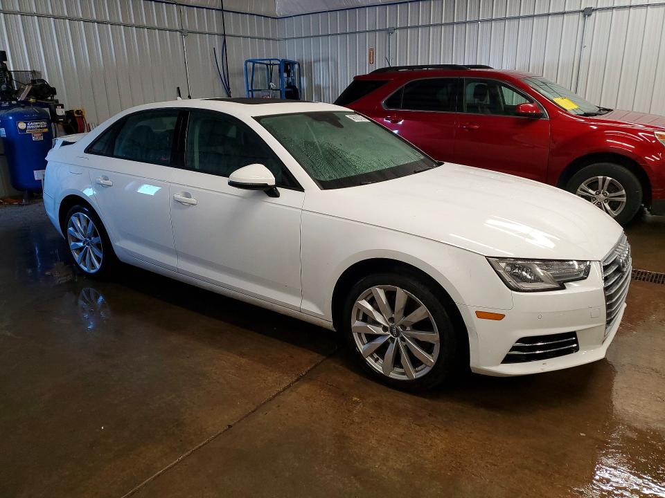 48923726 :رقم المزاد ، WAUANAF44HN009365 vin ، 2017 Audi A4 مزاد بيع