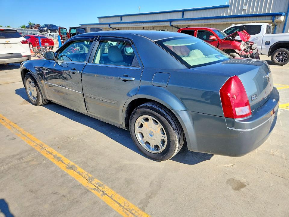 2006 Chrysler 300 მანქანა იყიდება აუქციონზე, vin: 2C3KA53G36H352445, აუქციონის ნომერი: 51452836