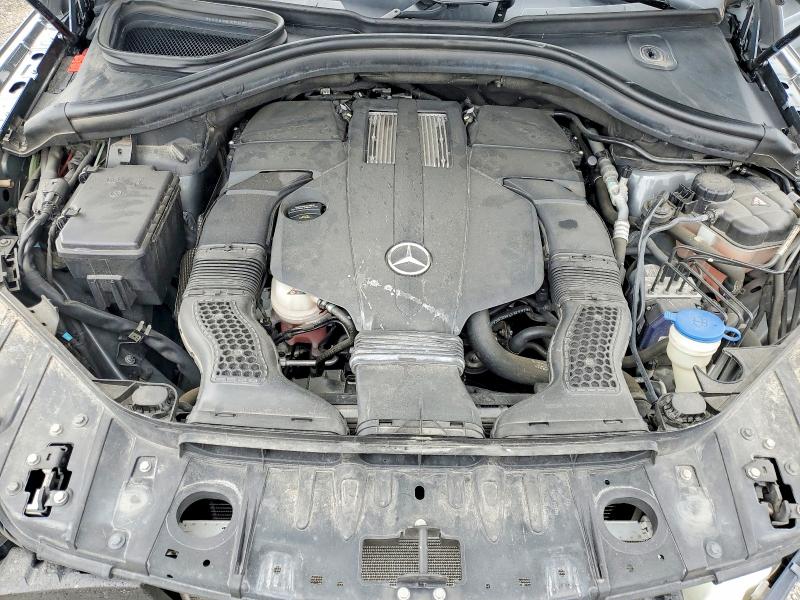 51465886 :رقم المزاد ، 4JGDF6EE7HA831147 vin ، 2017 Mercedes-benz Gls مزاد بيع