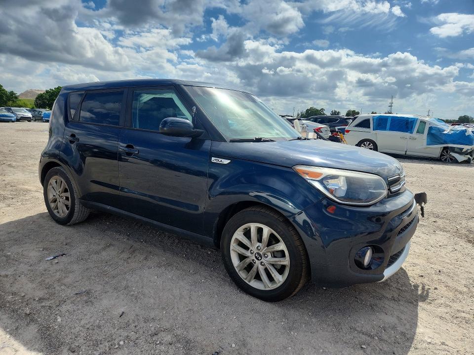 Продажа на аукционе авто 2017 Kia Soul, vin: KNDJP3A5XH7410139, номер лота: 50764856