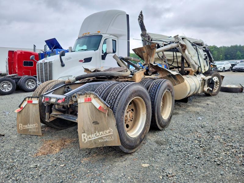 48442886 :رقم المزاد ، 1M1PN4GY6TM020432 vin ، 2026 Mack Pinnacle مزاد بيع