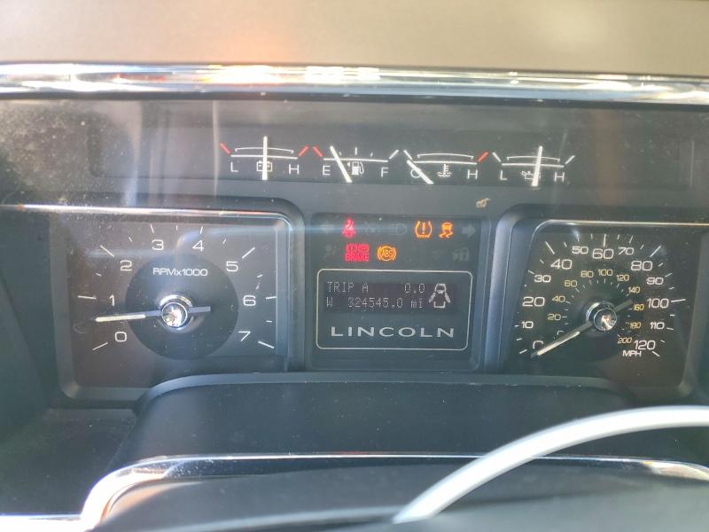 Продаж на аукціоні авто 2011 Lincoln Navigator, vin: 5LMJJ3H55BEJ03691, номер лоту: 49442776