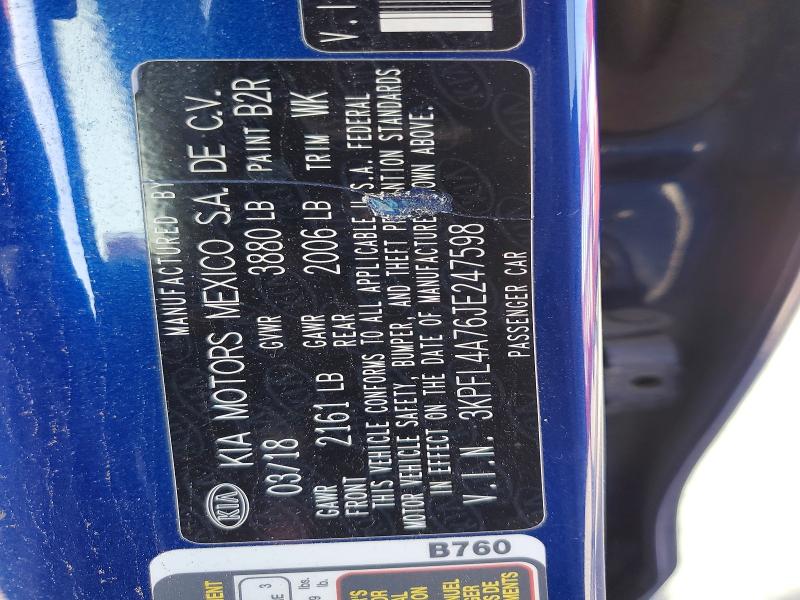 48632106 :رقم المزاد ، 3KPFL4A76JE247598 vin ، 2018 Kia Forte مزاد بيع