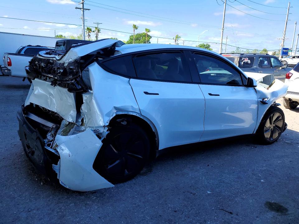 2026 Tesla Model Y მანქანა იყიდება აუქციონზე, vin: 7SAYGDEDXTA418573, აუქციონის ნომერი: 49564446
