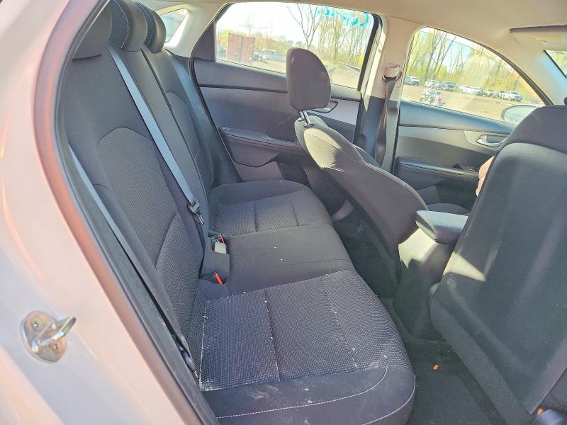 Продажа на аукционе авто 2019 Kia Forte, vin: 3KPF24AD4KE124621, номер лота: 46904136