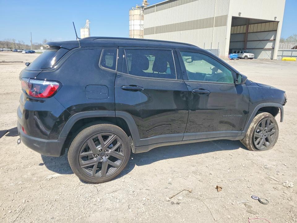 2026 Jeep Compass მანქანა იყიდება აუქციონზე, vin: 3C4NJDBN9TT201261, აუქციონის ნომერი: 48690826