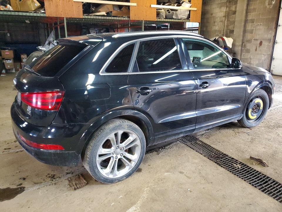 50985636 :رقم المزاد ، WA1EFEFS7FR000795 vin ، 2015 Audi Q3 مزاد بيع
