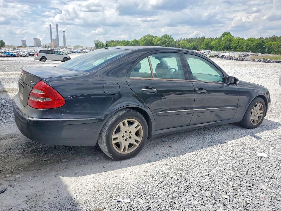 51350466 :رقم المزاد ، WDBUF26J95A760259 vin ، 2005 Mercedes-benz E مزاد بيع