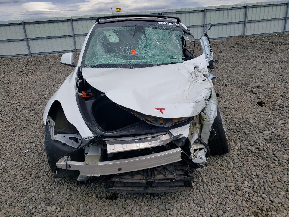 49959426 :رقم المزاد ، 7SAYGDEE6PF711792 vin ، 2023 Tesla Model Y مزاد بيع