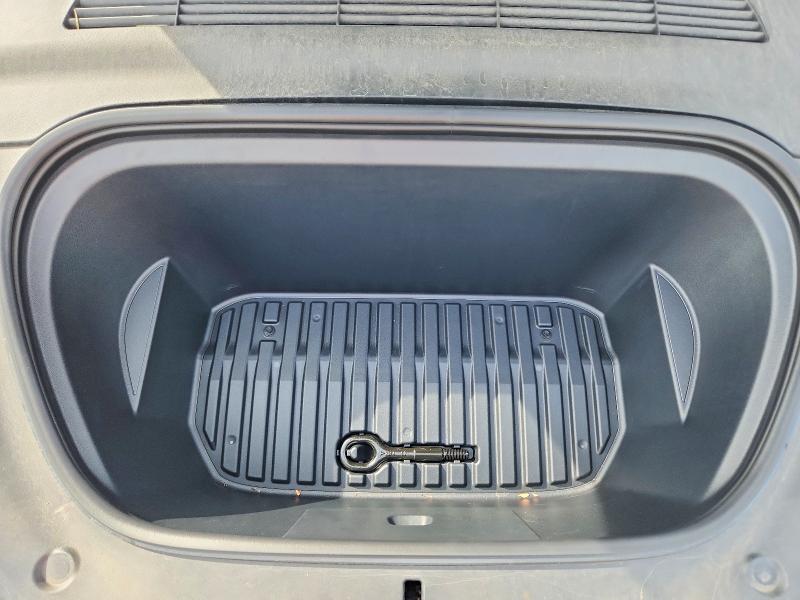 Продаж на аукціоні авто 2023 Tesla Model Y, vin: 7SAYGDEE0PF695489, номер лоту: 50979256