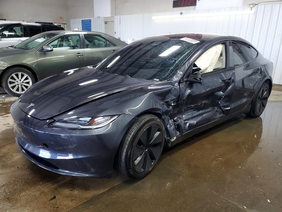 Продажа на аукционе авто 2024 Tesla Model 3, vin: 5YJ3E1EB5RF806719, номер лота: 51372826
