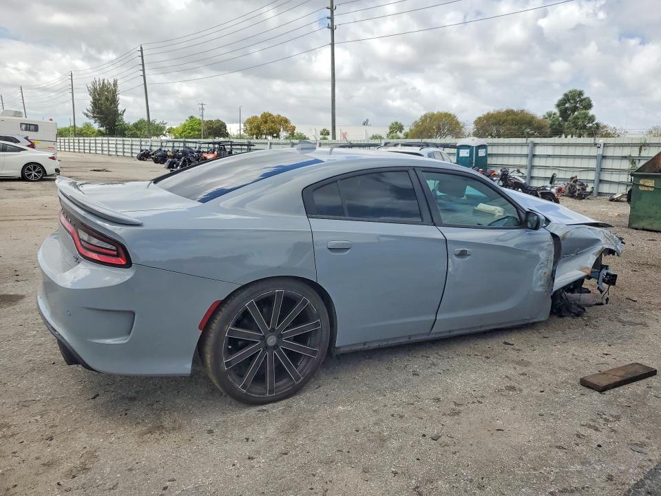49048676 :رقم المزاد ، 2C3CDXCT2NH232025 vin ، 2022 Dodge Charger مزاد بيع
