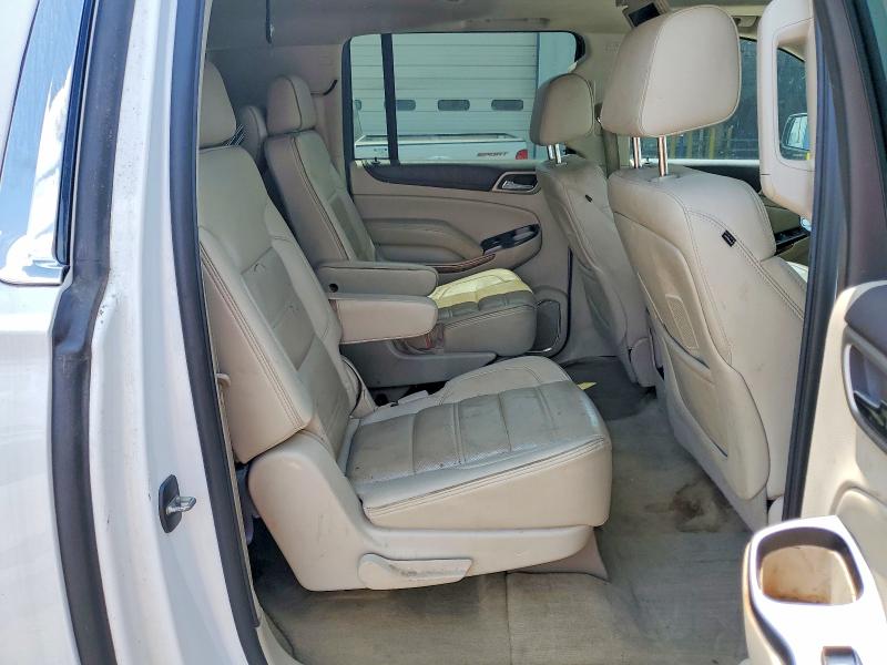 49393026 :رقم المزاد ، 1GKS2JKJ2FR221882 vin ، 2015 Gmc Yukon Xl مزاد بيع
