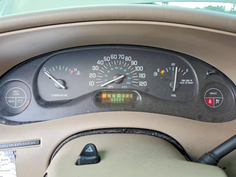 2001 Buick Century მანქანა იყიდება აუქციონზე, vin: 2G4WS52J811158854, აუქციონის ნომერი: 50751156
