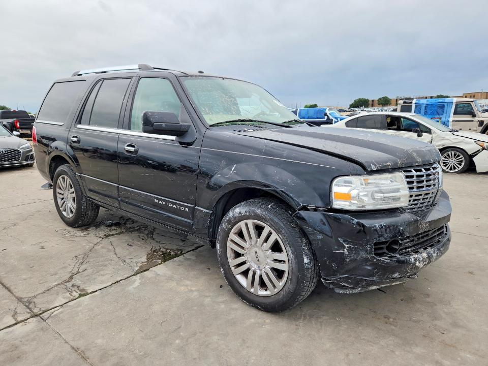 50998446 :رقم المزاد ، 5LMFU275X8LJ15462 vin ، 2008 Lincoln Navigator مزاد بيع
