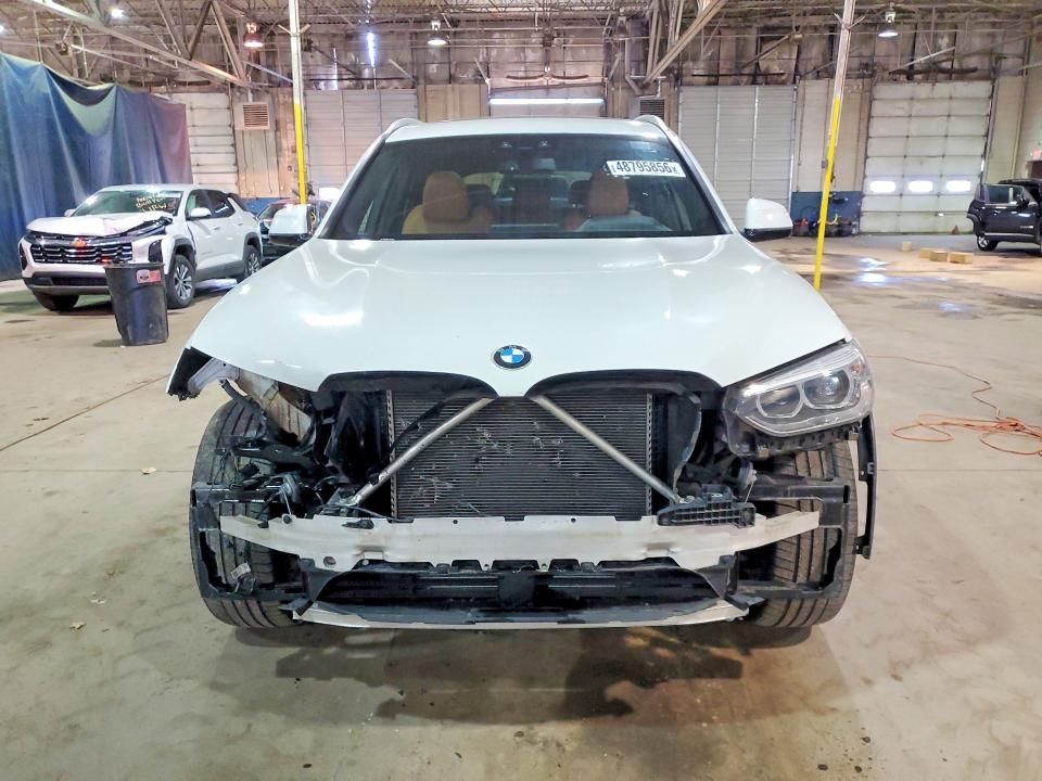 48795856 :رقم المزاد ، 5UXTR9C56KLE18337 vin ، 2019 Bmw X3 مزاد بيع