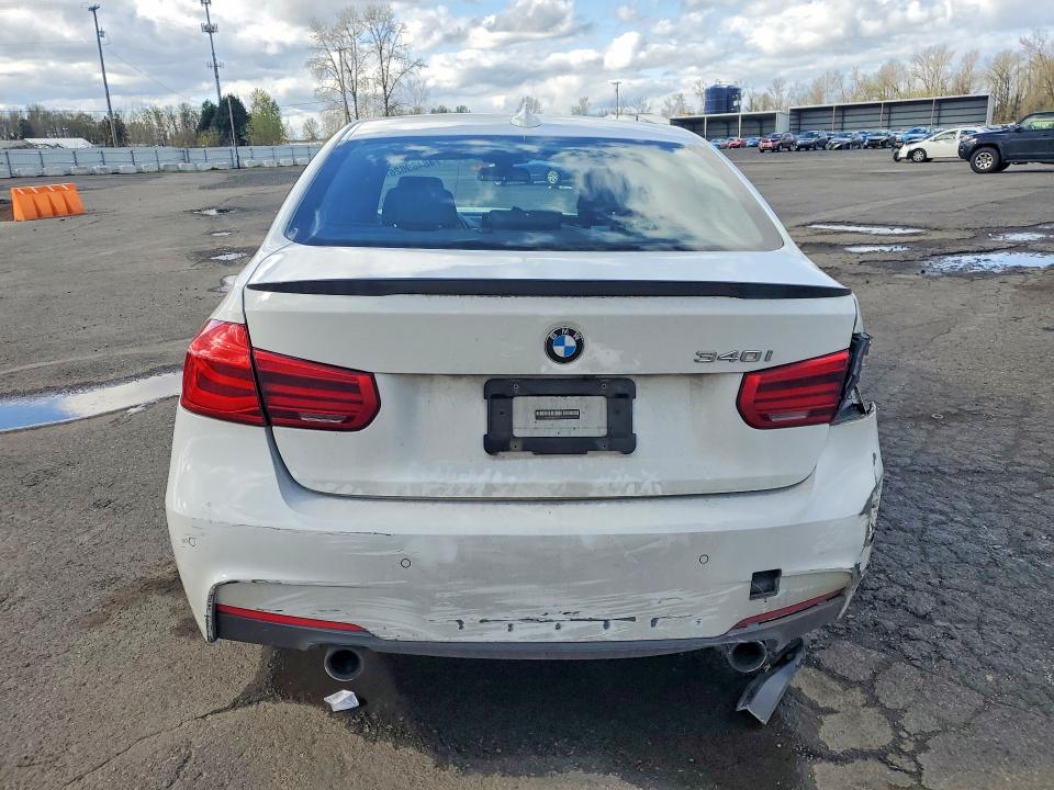 48469626 :رقم المزاد ، WBA8B3G37HNU35964 vin ، 2017 Bmw 340 مزاد بيع