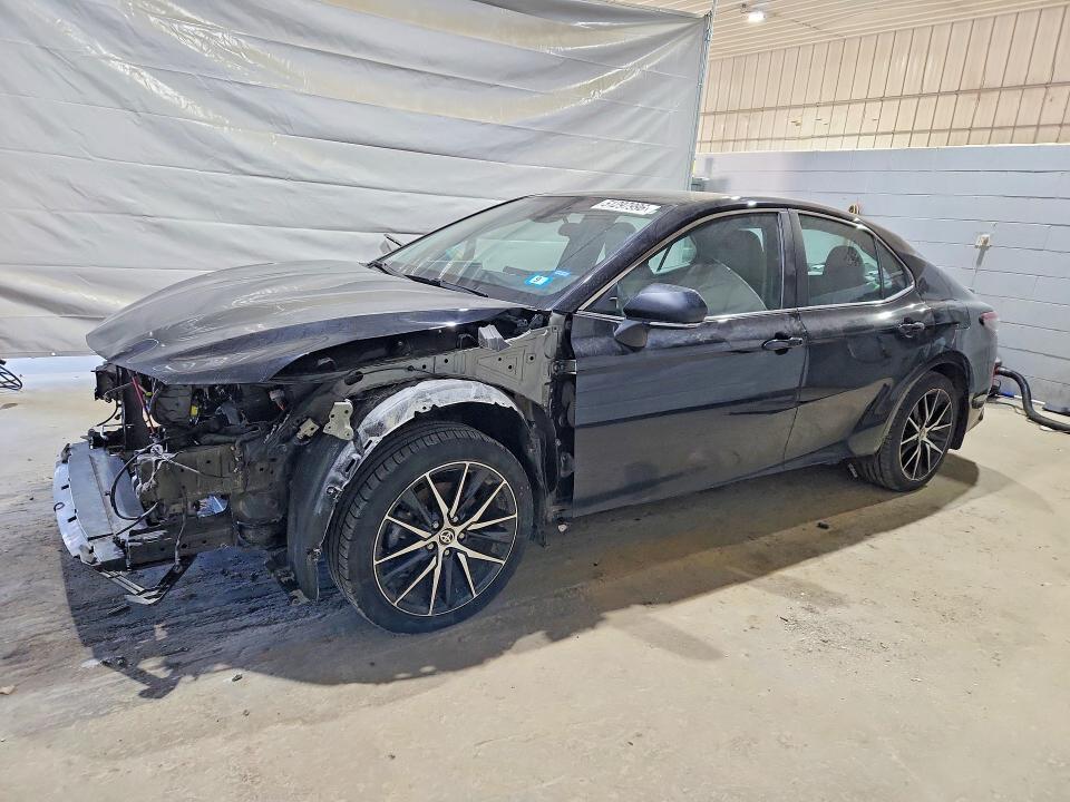 51297996 :رقم المزاد ، 4T1G31AK6PU616084 vin ، 2023 Toyota Camry Hybrid مزاد بيع