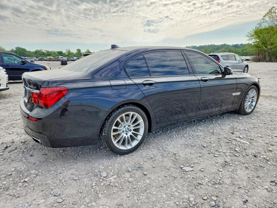 Продажа на аукционе авто 2013 Bmw 740, vin: WBAYF4C51DDE23894, номер лота: 50618606