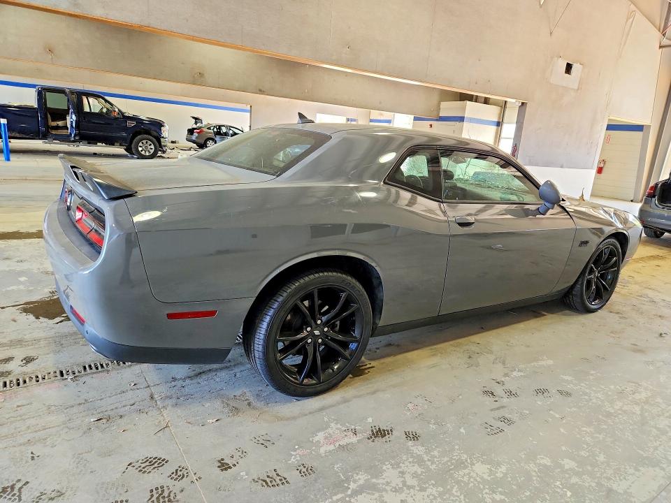 Продаж на аукціоні авто 2018 Dodge Challenger, vin: 2C3CDZBT5JH172541, номер лоту: 49580556