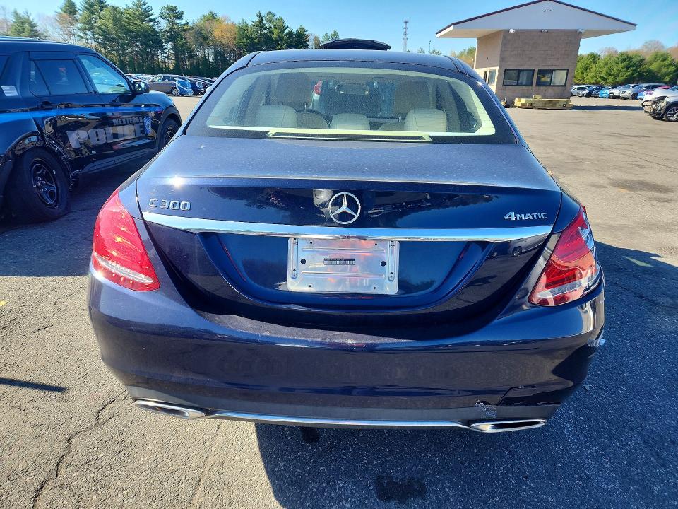 Продажа на аукционе авто 2015 Mercedes-benz C, vin: 55SWF4KB7FU006255, номер лота: 50709636