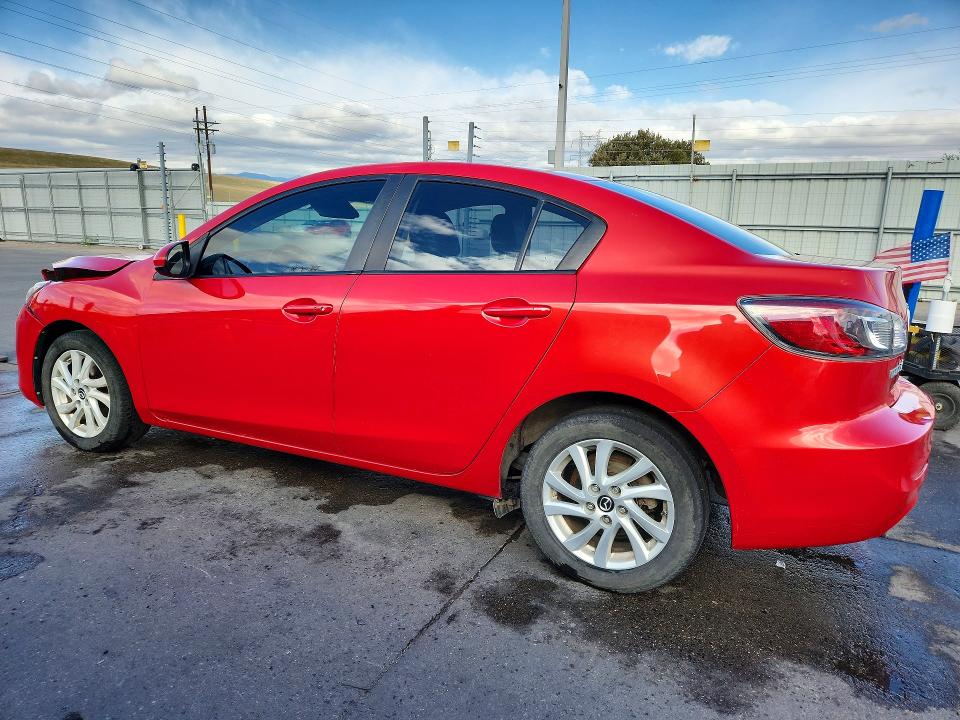 49494116 :رقم المزاد ، JM1BL1W70D1751660 vin ، 2013 Mazda 3 مزاد بيع