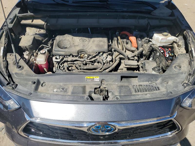 2023 Toyota Highlander Hybrid მანქანა იყიდება აუქციონზე, vin: 5TDEBRCH1PS107703, აუქციონის ნომერი: 50724036