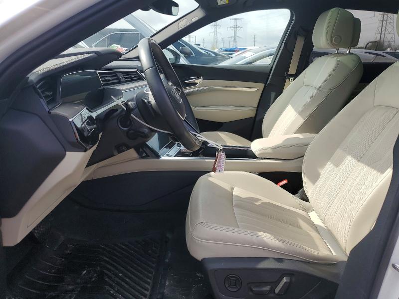 Aukcja sprzedaży 2024 Audi Q8 E-tron, vin: WA1CAAGE0RB007771, numer aukcji: 49975926