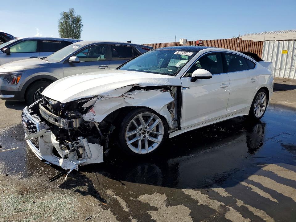 48697586 :رقم المزاد ، WAUFACF58RA021243 vin ، 2024 Audi A5 مزاد بيع