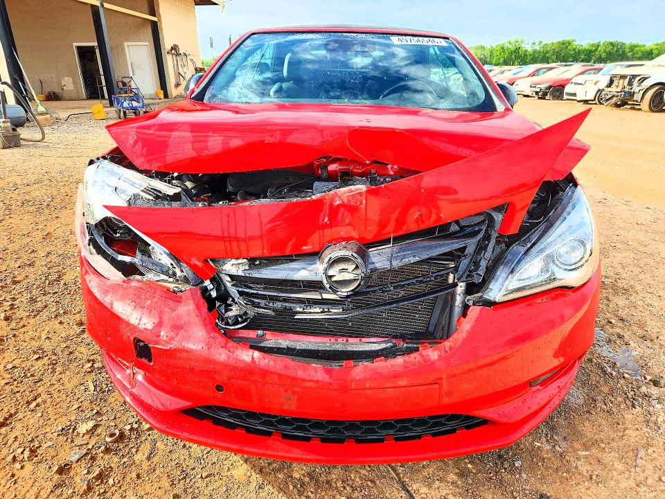 49756546 :رقم المزاد ، W04WJ3N56JG055052 vin ، 2018 Buick Cascada مزاد بيع