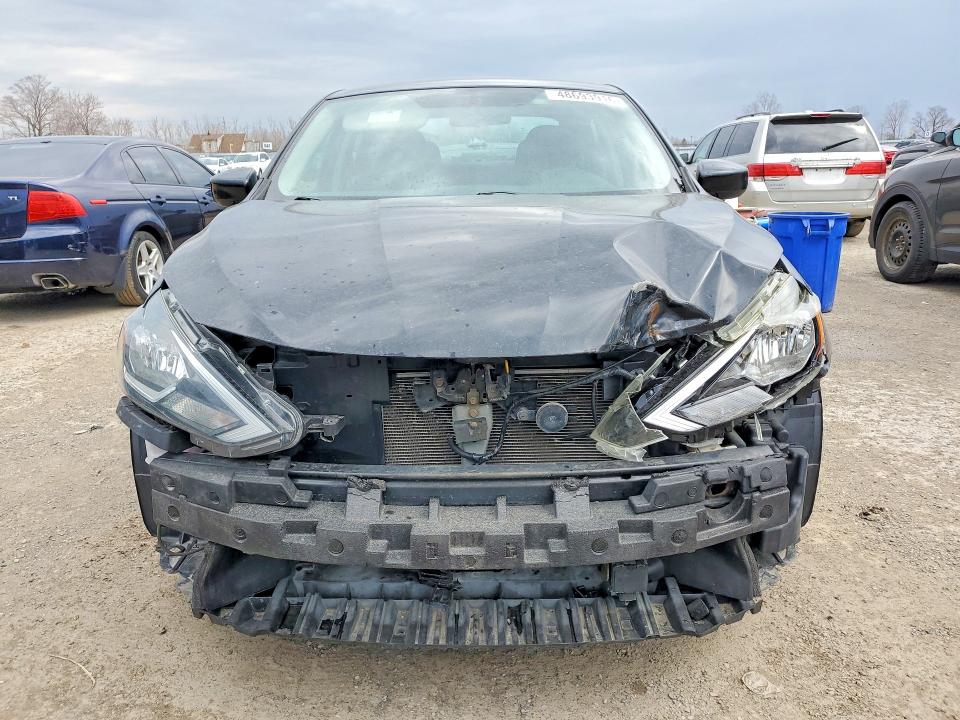 48693916 :رقم المزاد ، 3N1AB7AP4JY309791 vin ، 2018 Nissan Sentra مزاد بيع