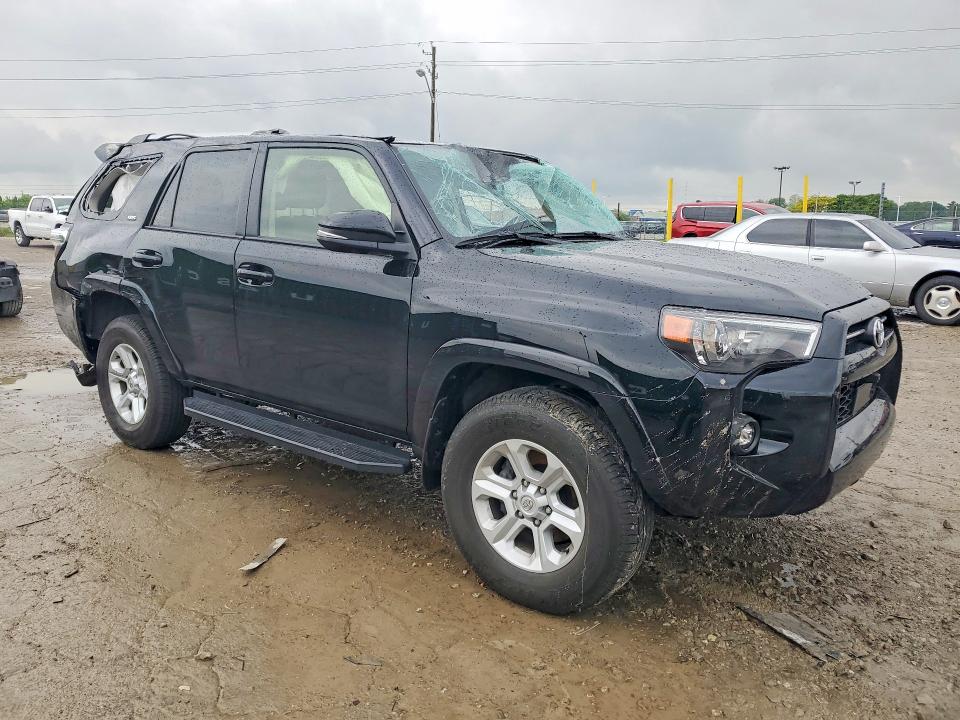 51723546 :رقم المزاد ، JTENU5JRXP6111890 vin ، 2023 Toyota 4runner مزاد بيع