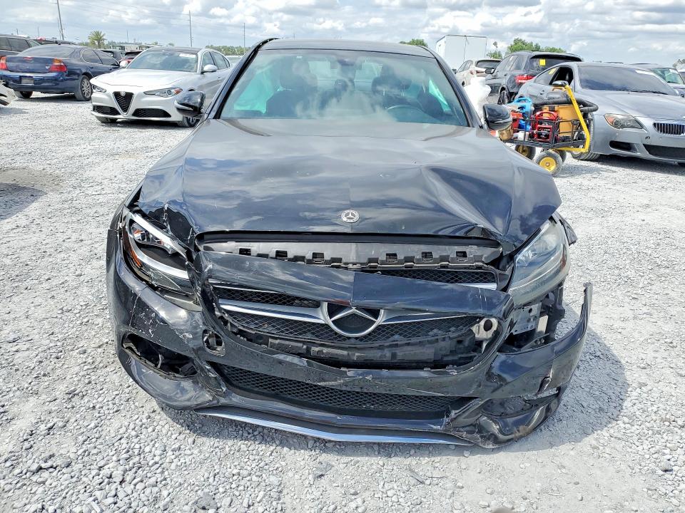 Продажа на аукционе авто 2018 Mercedes-benz C, vin: 55SWF4JB1JU257069, номер лота: 50783676