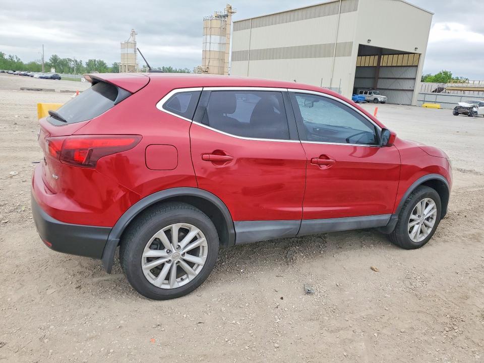 51130456 :رقم المزاد ، JN1BJ1CR7HW103207 vin ، 2017 Nissan Rogue Sport مزاد بيع