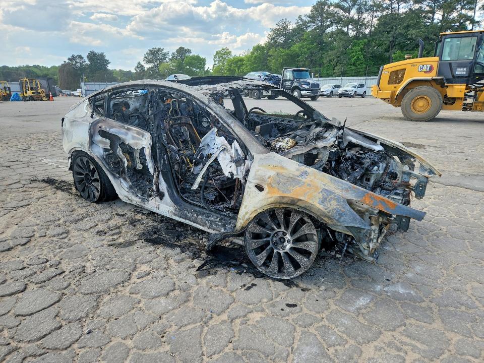 Продажа на аукционе авто 2022 Tesla Model Y, vin: 7SAYGDEF0NF462430, номер лота: 51002266