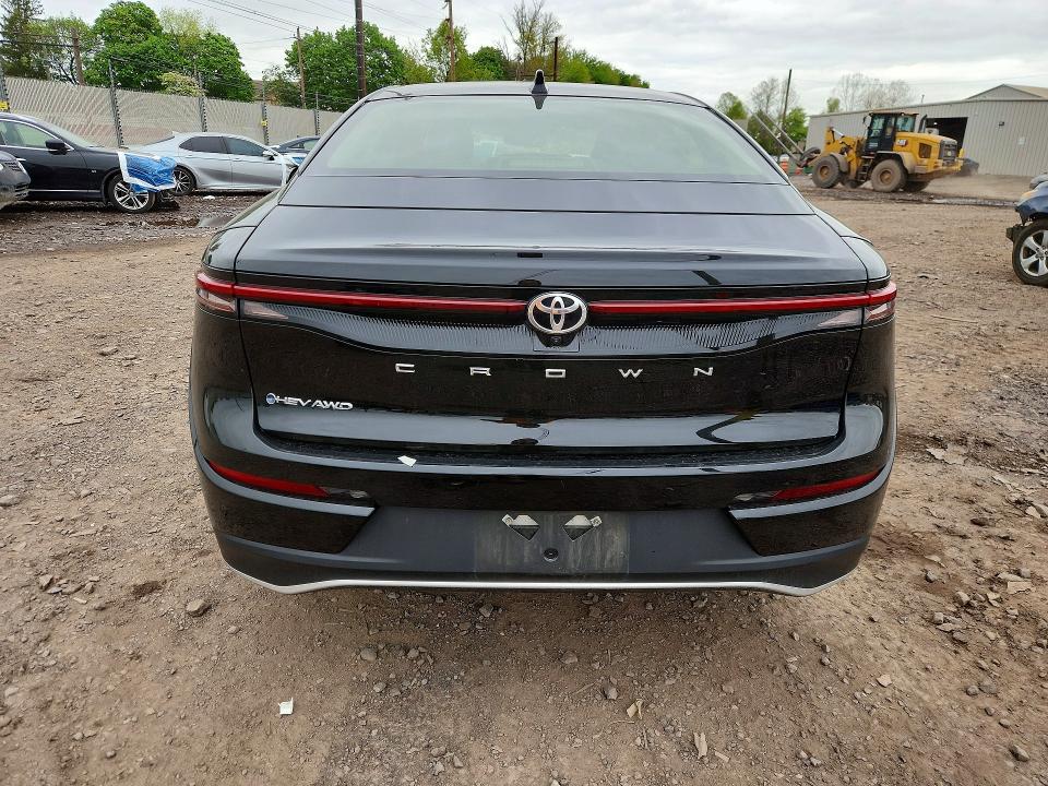 51605976 :رقم المزاد ، JTDAAAAF2R3024578 vin ، 2024 Toyota Crown مزاد بيع