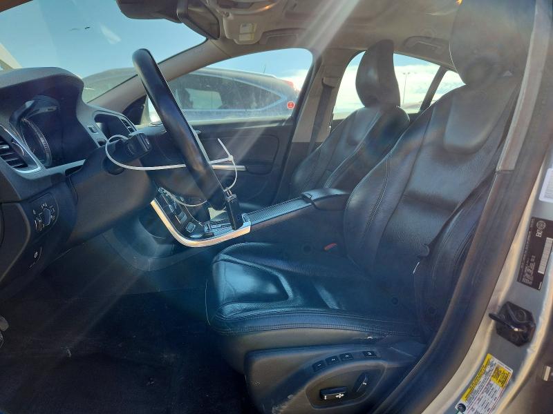 49629996 :رقم المزاد ، YV1902FH4B2006241 vin ، 2011 Volvo S60 مزاد بيع