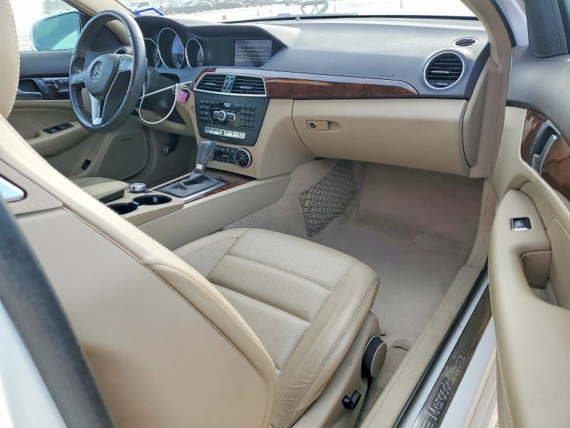 Aukcja sprzedaży 2014 Mercedes-benz C, vin: WDDGJ4HB6EG215718, numer aukcji: 51837926