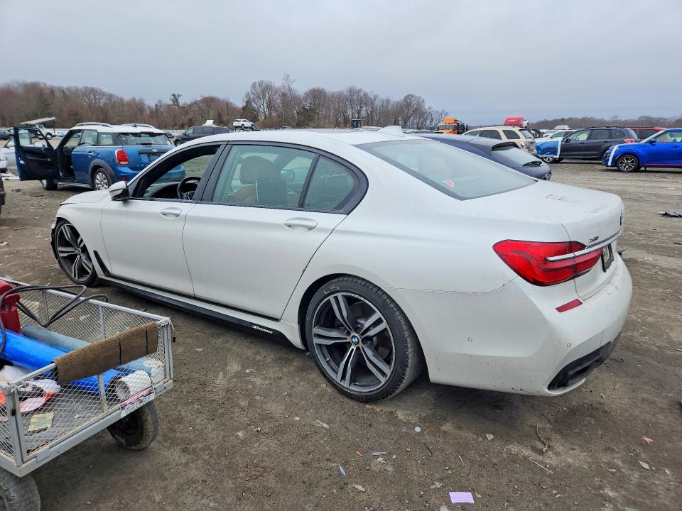 2016 Bmw 750 მანქანა იყიდება აუქციონზე, vin: WBA7F2C57GG419073, აუქციონის ნომერი: 49562946