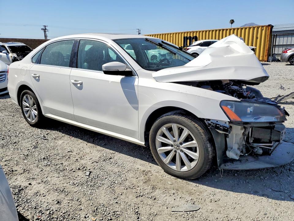 49855776 :رقم المزاد ، 1VWBN7A3XCC075493 vin ، 2012 Volkswagen Passat مزاد بيع