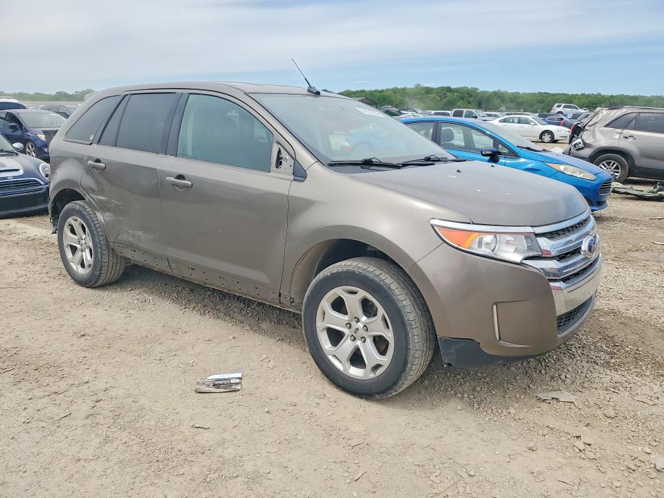 51331236 :رقم المزاد ، 2FMDK4JC9EBA99687 vin ، 2014 Ford Edge مزاد بيع