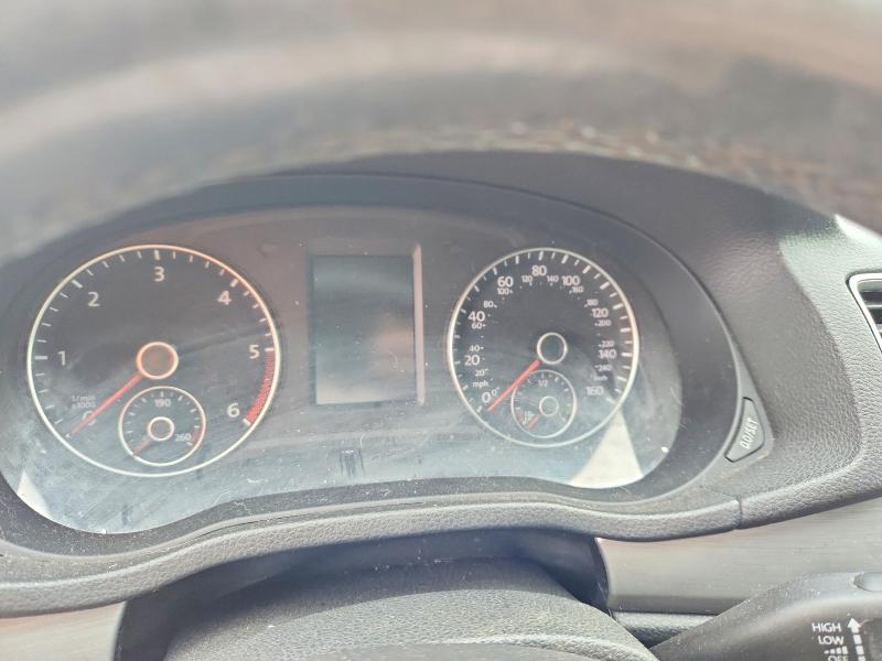 49974516 :رقم المزاد ، 1VWBV7A36FC082462 vin ، 2015 Volkswagen Passat مزاد بيع
