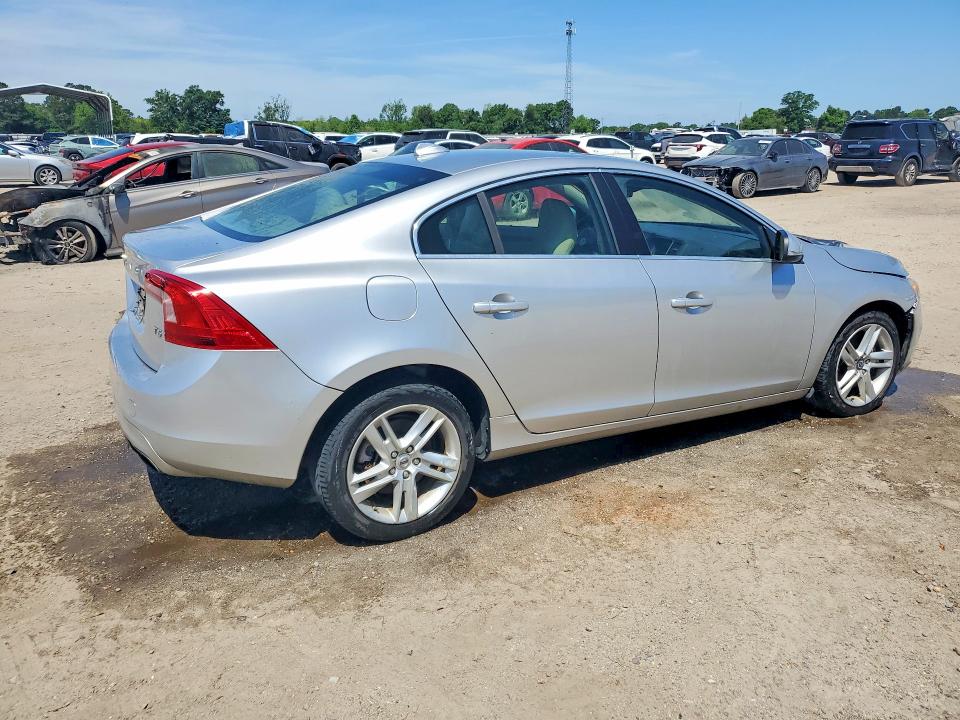 2014 Volvo S60 მანქანა იყიდება აუქციონზე, vin: YV1612FS2E1289955, აუქციონის ნომერი: 50270066